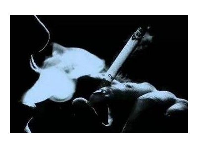 关于烟的伤感说说